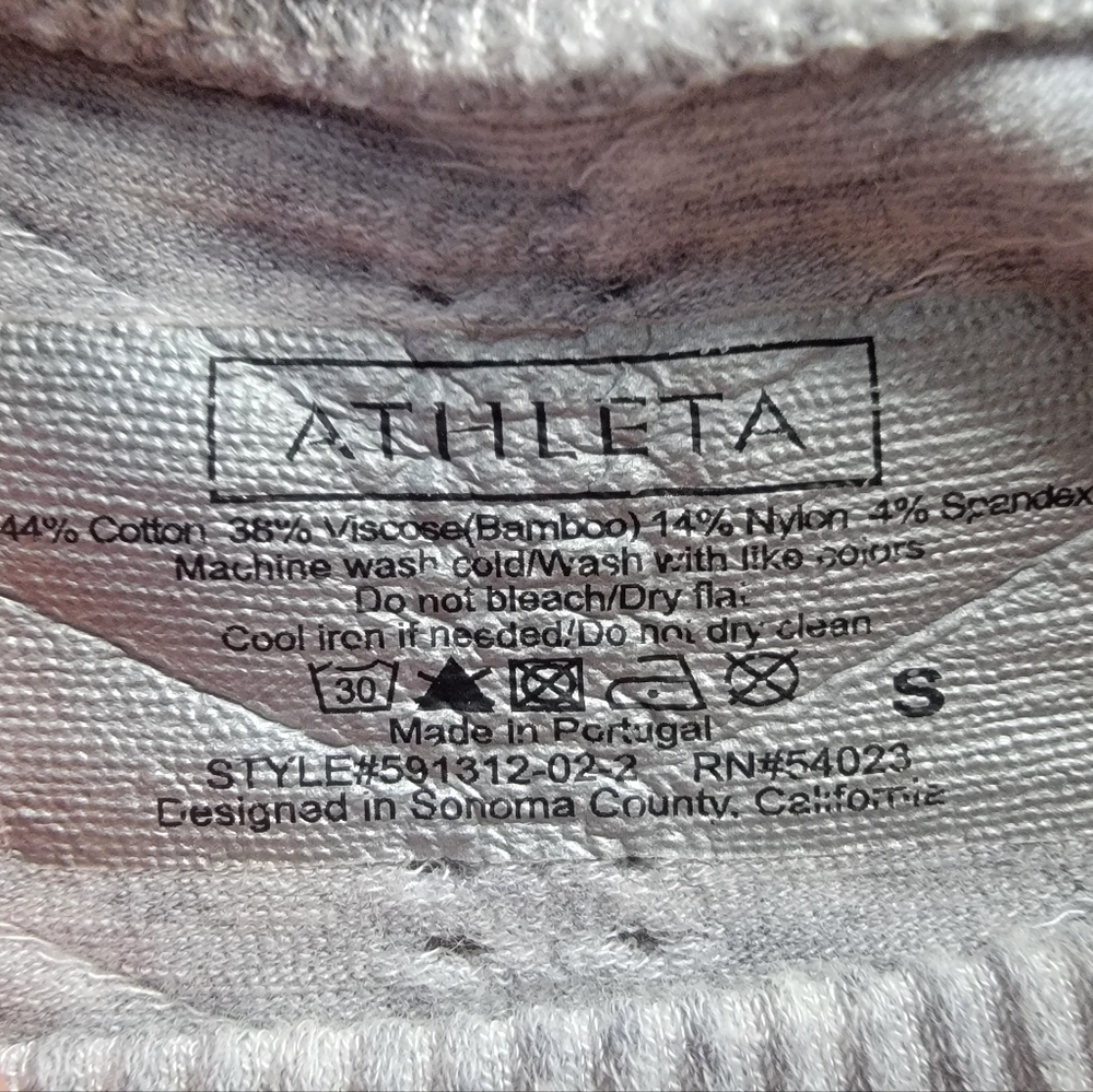 Athleta Women's Gray Sojourn Seamless Racerback High Neck Ribbed Tank Top Small - Picture 8 of 9